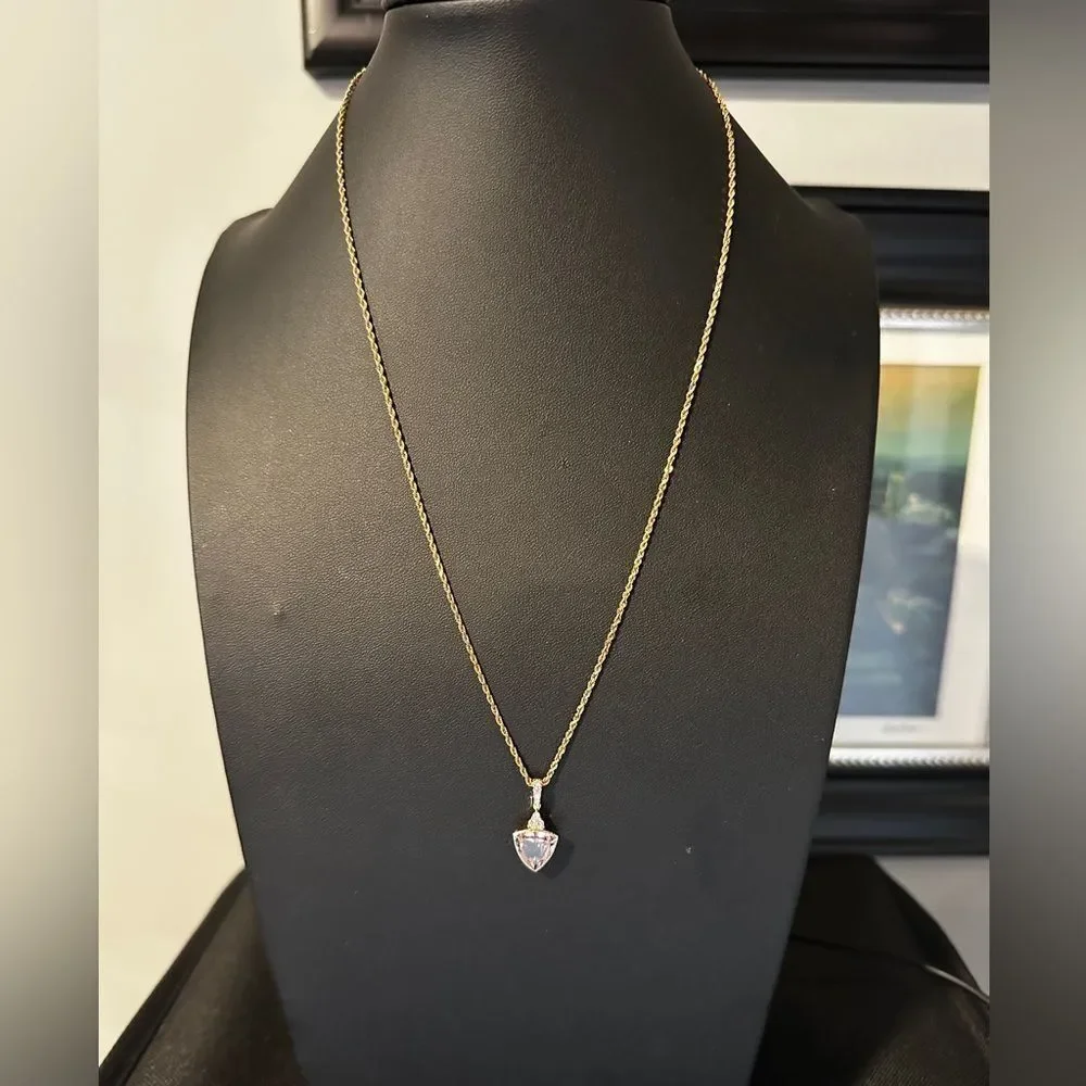 NWT 10mm trillion cut morganite w/ accent .18ct diamonds set in 14k YG necklace!